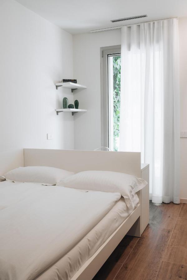 Sea Breeze Aparthotel Caorle Bagian luar foto