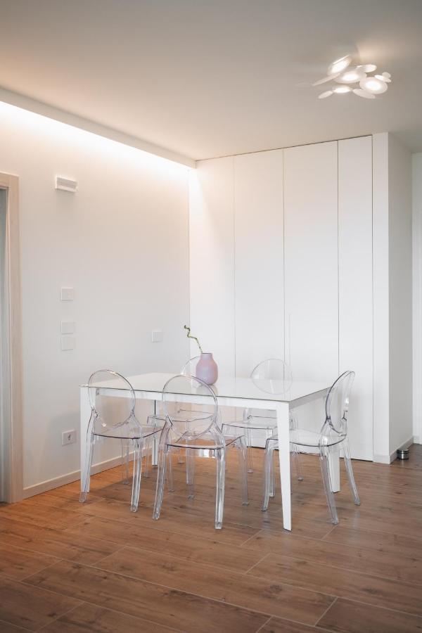 Sea Breeze Aparthotel Caorle Bagian luar foto